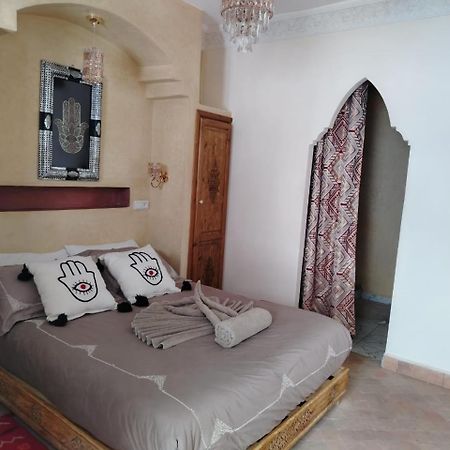 Riad & Spa Sous Le Soleil Chez Jerome Et Pamela Ch Marrakchi 马拉喀什 外观 照片