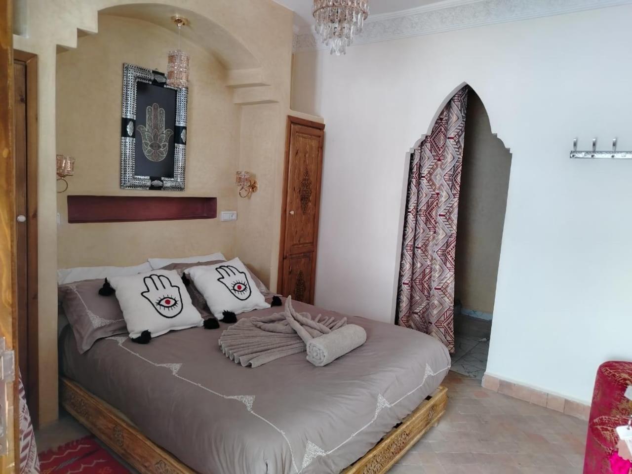 Riad & Spa Sous Le Soleil Chez Jerome Et Pamela Ch Marrakchi 马拉喀什 外观 照片